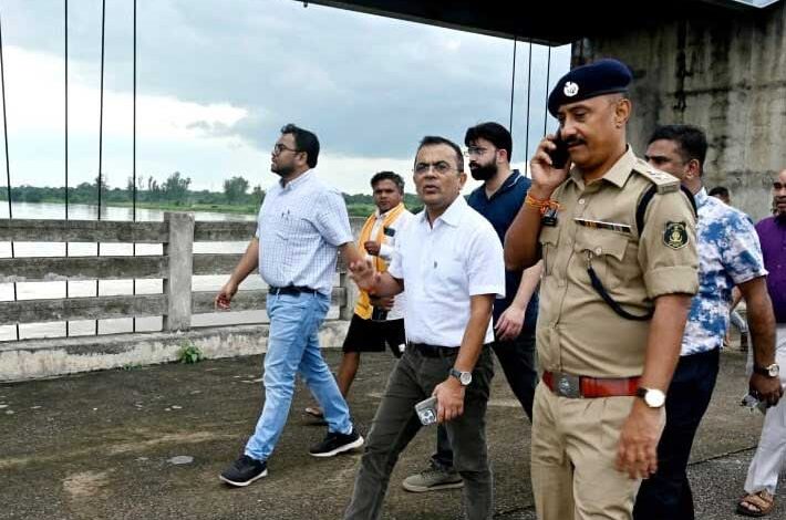 गंगरेल बांध के सभी 14 गेट खुले, महानदी के तटीय क्षेत्रों में प्रशासन अलर्ट मोड पर