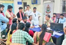 शहीद वीर नारायण सिंह जी के स्मारक को फ्लेक्स से ढांकना छत्तीसगढ़िया समाज की आस्था का अपमान — जोहार छत्तीसगढ़ पार्टी ने FIR की मांग की