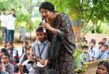 कवर्धा के बैगा अंचल में डॉ. वर्णिका शर्मा ने लगाई बाल चौपाल 2.0, बच्चों से सीधे संवाद कर जानी समस्याएं कवर्धा के बैगा अंचल में डॉ. वर्णिका शर्मा ने लगाई बाल चौपाल 2.0, बच्चों से सीधे संवाद कर जानी समस्याएं