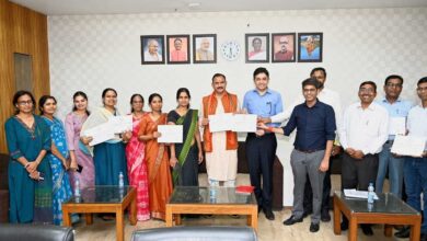 स्वास्थ्य विभाग की ई-ऑफिस संचालन में उल्लेखनीय उपलब्धि स्वास्थ्य विभाग की ई-ऑफिस संचालन में उल्लेखनीय उपलब्धि