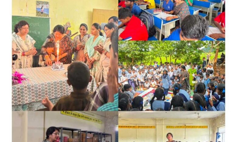 एकलव्य विद्यालय के बच्चों संग डॉ वर्णिका ने मनाया प्रधानमंत्री जी का जन्मदिन एकलव्य विद्यालय के बच्चों संग डॉ वर्णिका ने मनाया प्रधानमंत्री जी का जन्मदिन