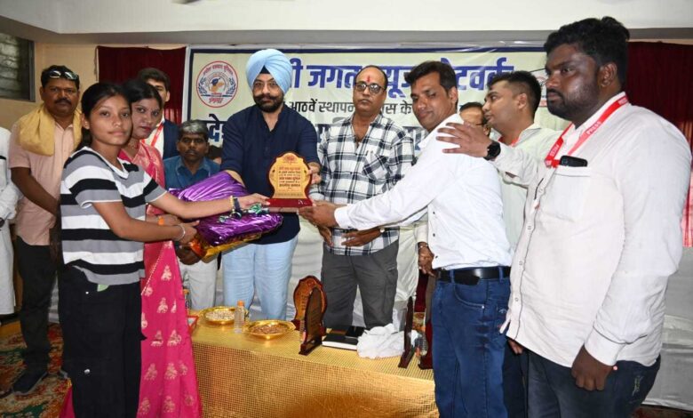 संघर्ष से सम्मान तक: जोगी जगत न्यूज़ नेटवर्क के 9वें स्थापना दिवस पर भव्य गौरव सम्मान समारोह 26 अक्टूबर को संघर्ष से सम्मान तक: जोगी जगत न्यूज़ नेटवर्क के 9वें स्थापना दिवस पर भव्य गौरव सम्मान समारोह 26 अक्टूबर को