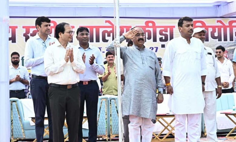 बहतराई की खेल भूमि ने देश को दिए कई प्रतिभावान खिलाड़ी : अरुण साव बहतराई की खेल भूमि ने देश को दिए कई प्रतिभावान खिलाड़ी : अरुण साव