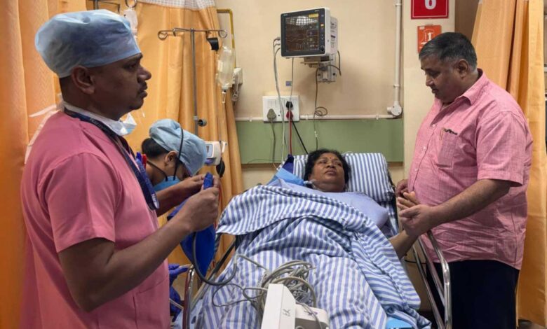 जशपुर विधायक श्रीमती रायमुनि भगत का कुशलक्षेम जानने अस्पताल पहुंचे पर्यटन मंत्री राजेश अग्रवाल जशपुर विधायक श्रीमती रायमुनि भगत का कुशलक्षेम जानने अस्पताल पहुंचे पर्यटन मंत्री राजेश अग्रवाल