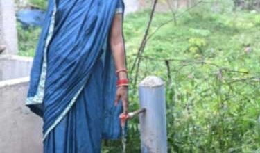 जल जीवन मिशन से घर-घर पहुंचा पानी, आसान हुई ग्रामीण महिलाओं की जिंदगी