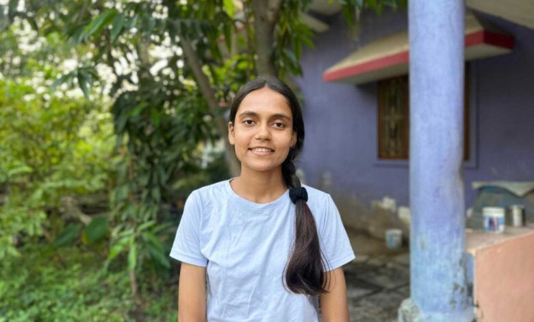 सेवा संकल्प अभियान: सेवा की कहानी : श्रमिक परिवार की बेटी निकिता के सपनों को मिला संबल, नोनी सशक्तिकरण योजना से पढ़ाई की राह हुई आसान सेवा संकल्प अभियान: सेवा की कहानी : श्रमिक परिवार की बेटी निकिता के सपनों को मिला संबल, नोनी सशक्तिकरण योजना से पढ़ाई की राह हुई आसान