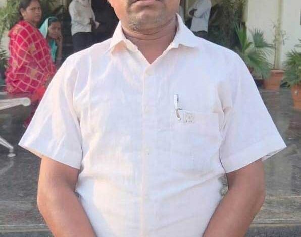 सेवा की कहानी – प्रधानमंत्री किसान सम्मान निधि योजना से किसान श्री नेतराम साहू को खेती-किसानी के लिए मिल रही आर्थिक सहायता सेवा की कहानी – प्रधानमंत्री किसान सम्मान निधि योजना से किसान श्री नेतराम साहू को खेती-किसानी के लिए मिल रही आर्थिक सहायता
