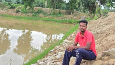 तालाब गहरा हुआ, गांव की उम्मीदें भी हुईं मजबूत