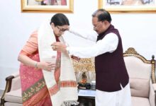 दो दिवसीय छत्तीसगढ़ दौरे पर स्मृति ईरानी, मुख्यमंत्री विष्णुदेव साय से की शिष्टाचार मुलाकात
