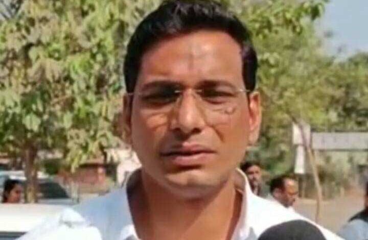 कांग्रेस में महापौर टिकट पर देवेंद्र यादव की अपील, साफ छवि वाले कार्यकर्ताओं को मिले मौका कांग्रेस में महापौर टिकट पर देवेंद्र यादव की अपील, साफ छवि वाले कार्यकर्ताओं को मिले मौका