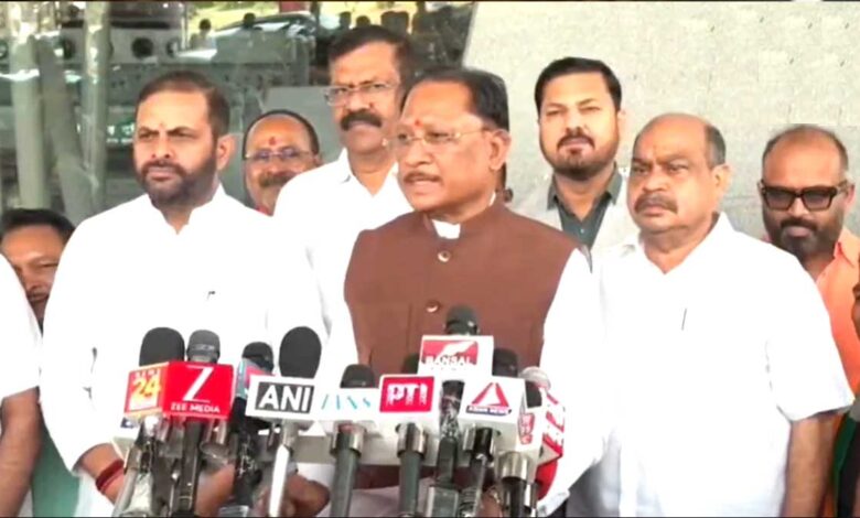 CM Sai News: एनर्जी से एग्रो सेक्टर तक बड़ा निवेश, सिंगापुर दौरे से छत्तीसगढ़ को मिले करोड़ों के प्रस्ताव CM Sai News: एनर्जी से एग्रो सेक्टर तक बड़ा निवेश, सिंगापुर दौरे से छत्तीसगढ़ को मिले करोड़ों के प्रस्ताव
