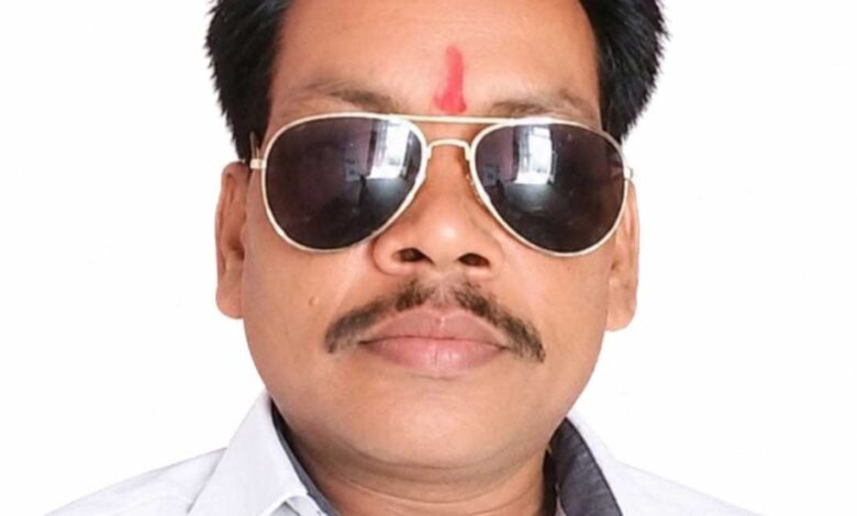 कांकेर में दुर्गा उत्सव की तैयारी के बीच गाली-गलौज और जान से मारने की धमकी, पत्रकार की शिकायत पर FIR दर्ज कांकेर में दुर्गा उत्सव की तैयारी के बीच गाली-गलौज और जान से मारने की धमकी, पत्रकार की शिकायत पर FIR दर्ज