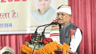 करम परब हमारी समृद्ध जनजातीय संस्कृति और पूर्वजों की अमूल्य धरोहर, इसका संरक्षण एवं संवर्धन हम सभी का नैतिक दायित्व : मुख्यमंत्री श्री साय करम परब हमारी समृद्ध जनजातीय संस्कृति और पूर्वजों की अमूल्य धरोहर, इसका संरक्षण एवं संवर्धन हम सभी का नैतिक दायित्व : मुख्यमंत्री श्री साय